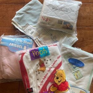 NWT Baby Bundle 3 Hooded Towels 1 Flannel Crib Sheet 1 Quilted Sheet Saver